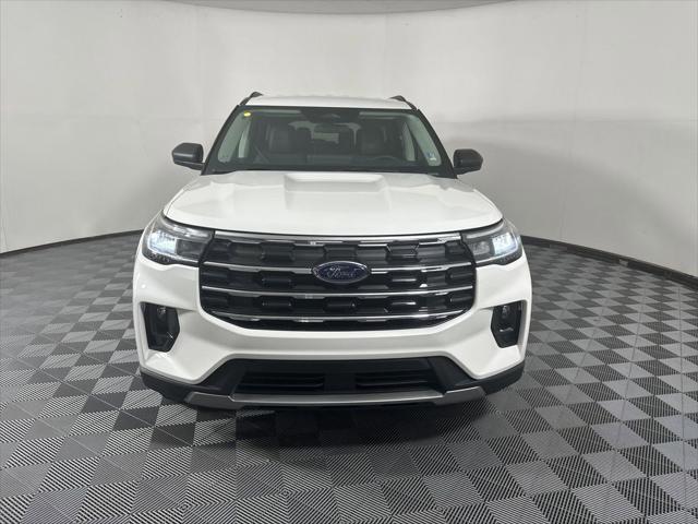 new 2025 Ford Explorer car, priced at $47,400