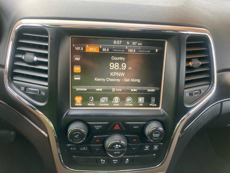 used 2015 Jeep Grand Cherokee car, priced at $11,499