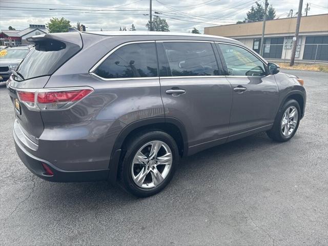 used 2015 Toyota Highlander car, priced at $16,999