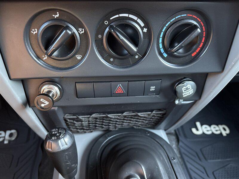 used 2009 Jeep Wrangler car, priced at $10,999