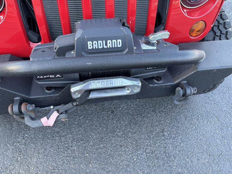 used 2009 Jeep Wrangler car, priced at $10,999