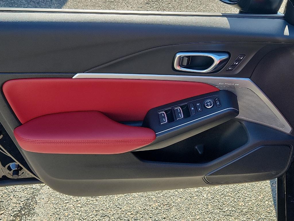 used 2025 Acura Integra car, priced at $32,074