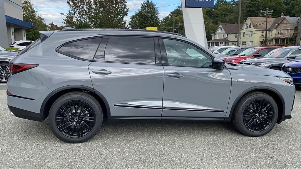 new 2025 Acura MDX car, priced at $70,250