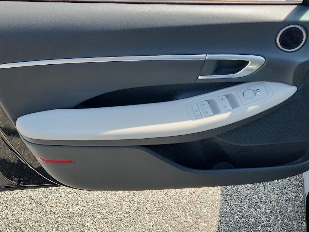used 2022 Hyundai Sonata car, priced at $21,999