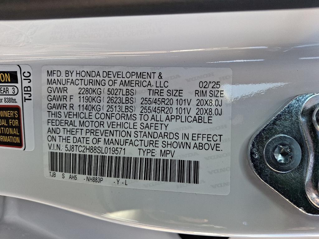 new 2025 Acura RDX car, priced at $56,400