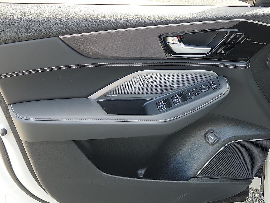 used 2025 Acura MDX car, priced at $60,988