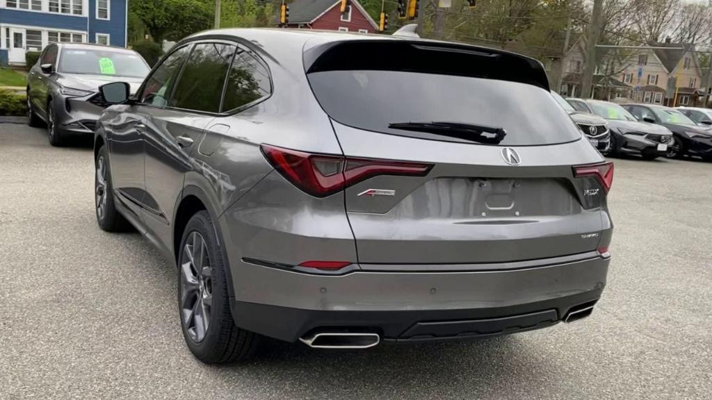 used 2024 Acura MDX car, priced at $56,488