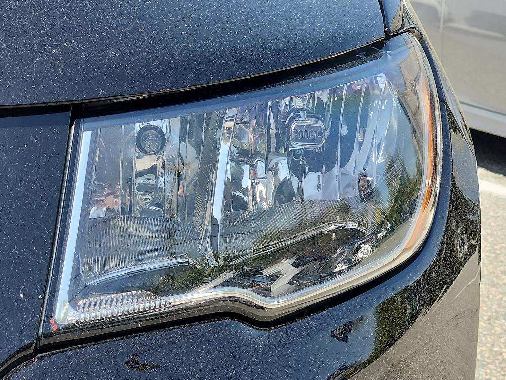 used 2018 Jeep Compass car, priced at $13,499