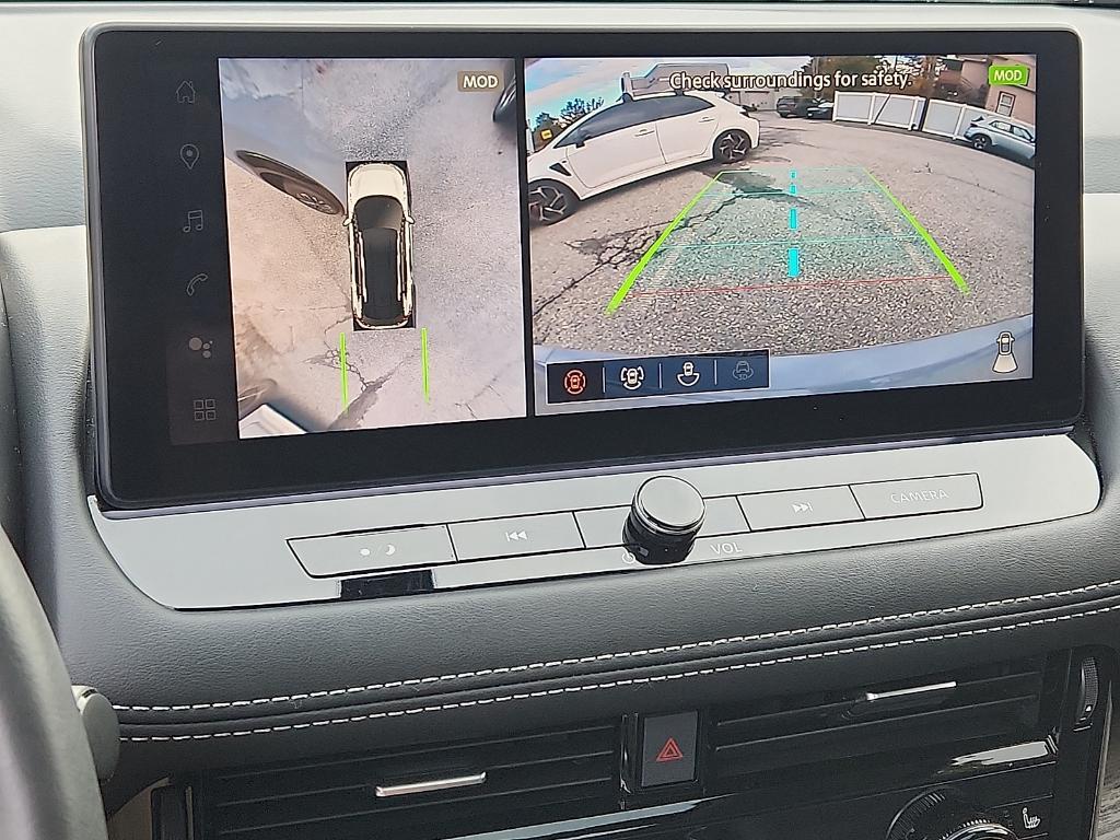 used 2024 Nissan Rogue car, priced at $32,656