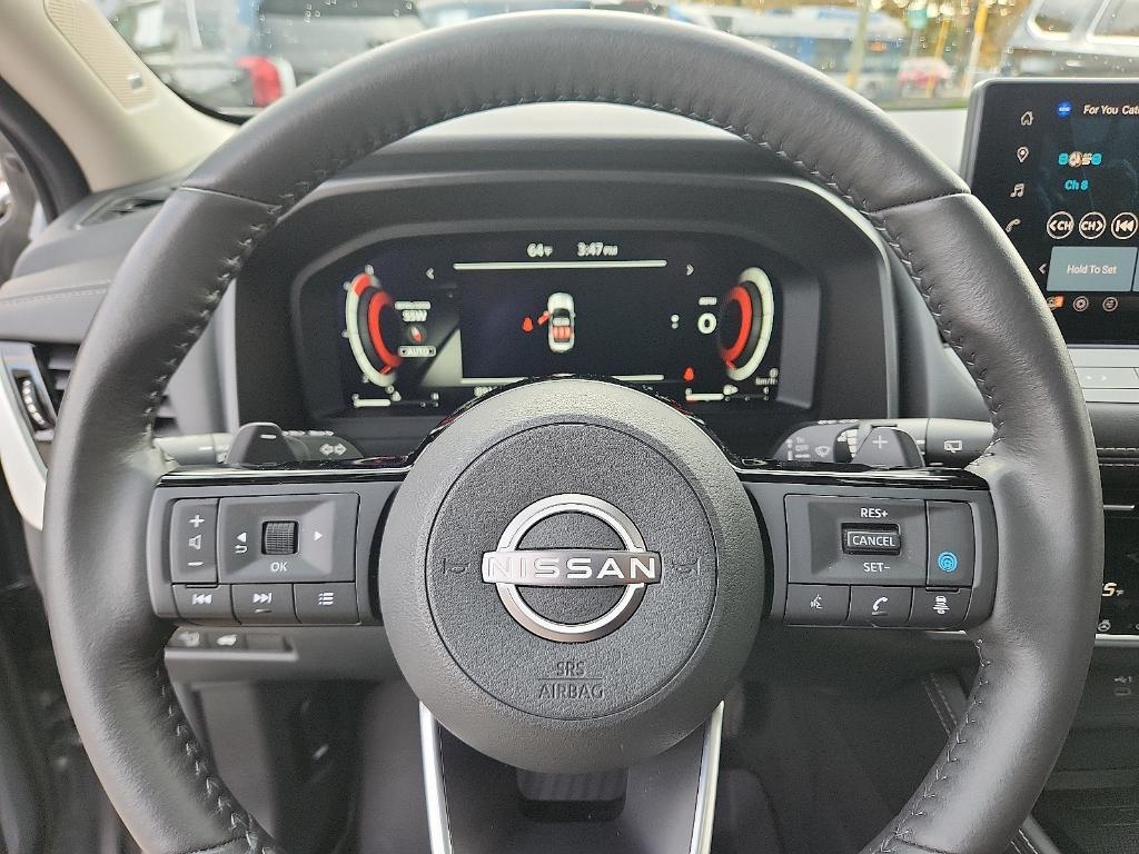 used 2024 Nissan Rogue car, priced at $32,656