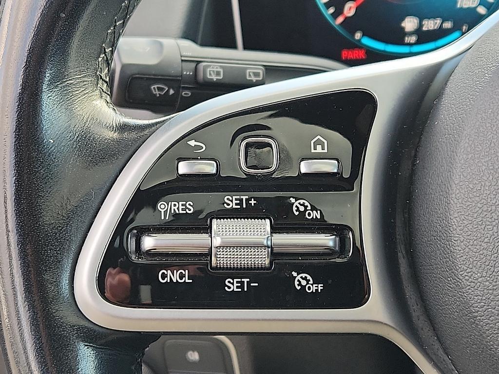 used 2021 Mercedes-Benz GLB 250 car, priced at $22,620