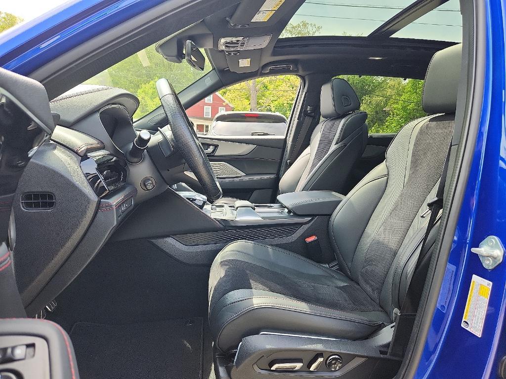 used 2022 Acura MDX car, priced at $42,243