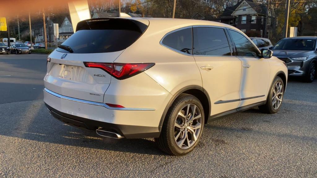 used 2024 Acura MDX car, priced at $48,701