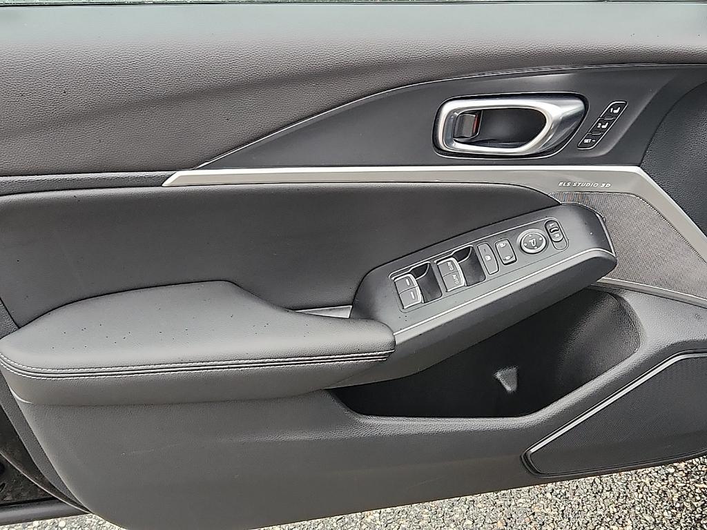 used 2025 Acura Integra car, priced at $32,585