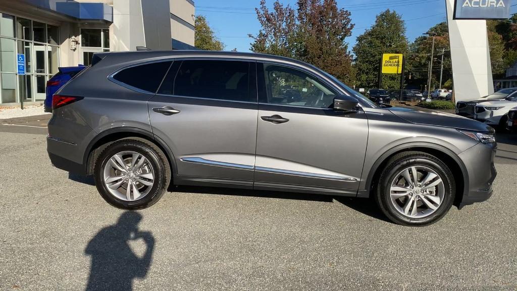 used 2024 Acura MDX car, priced at $45,944