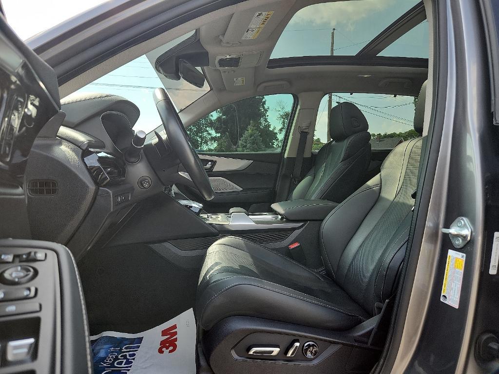 used 2023 Acura MDX car, priced at $44,150