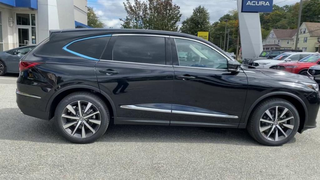 new 2025 Acura MDX car, priced at $60,450