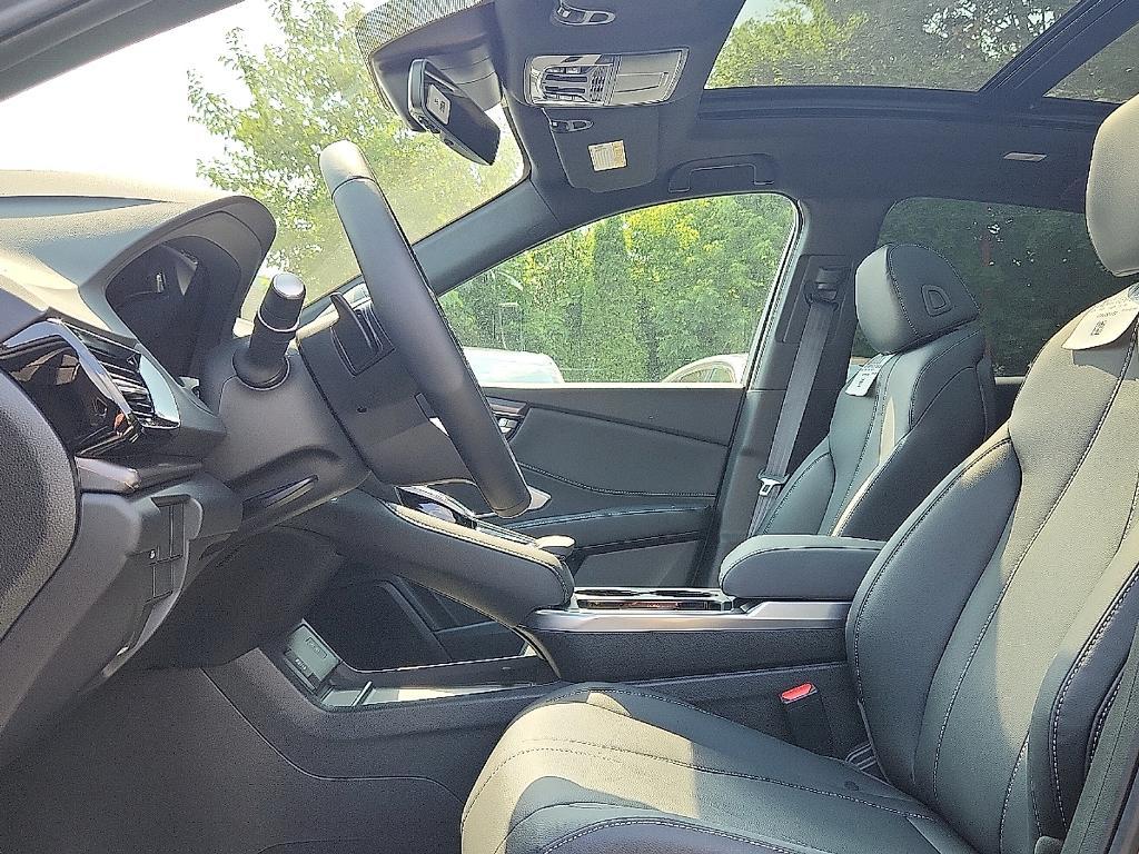 new 2025 Acura RDX car, priced at $46,650