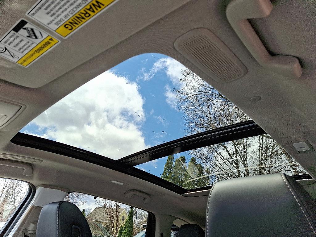 new 2026 Acura MDX car, priced at $61,350