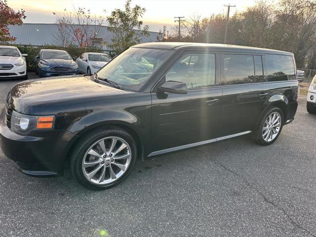 used 2012 Ford Flex car, priced at $6,995