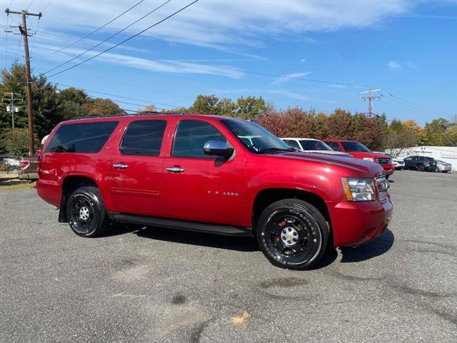 used 2012 Chevrolet Suburban car, priced at $9,995