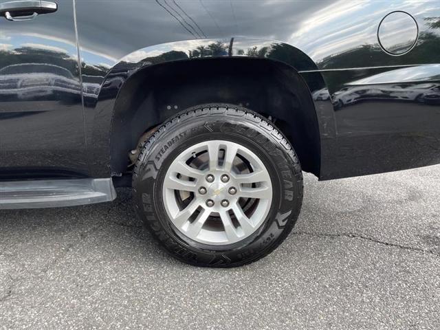 used 2017 Chevrolet Suburban car, priced at $17,995