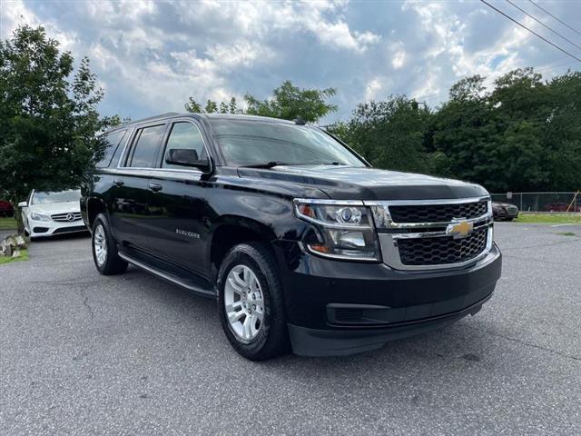 used 2017 Chevrolet Suburban car, priced at $17,995