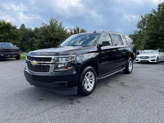 used 2017 Chevrolet Suburban car, priced at $17,995