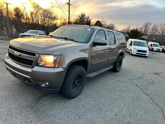 used 2013 Chevrolet Suburban car, priced at $11,995