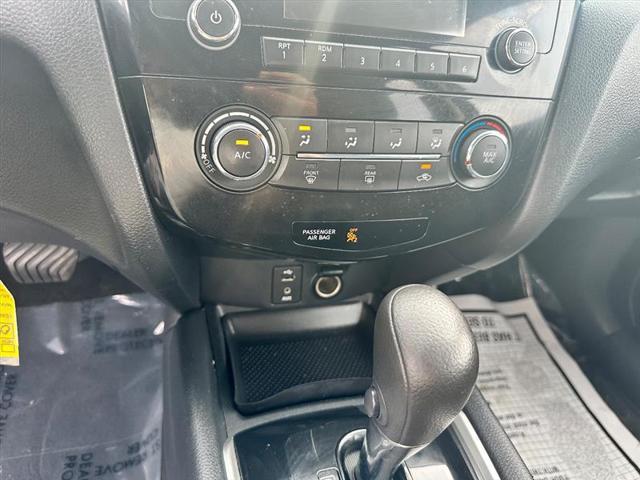 used 2015 Nissan Rogue car, priced at $8,995