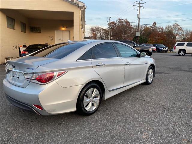 used 2015 Hyundai Sonata Hybrid car, priced at $6,995