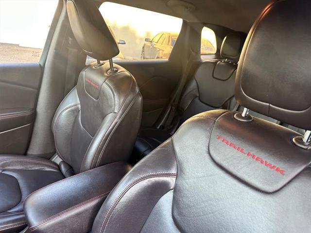 used 2015 Jeep Cherokee car, priced at $10,995