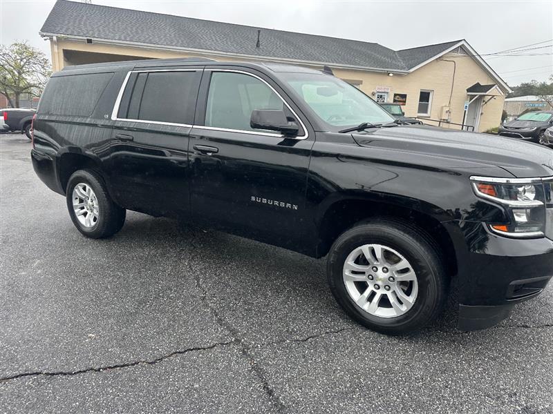 used 2015 Chevrolet Suburban car, priced at $15,995