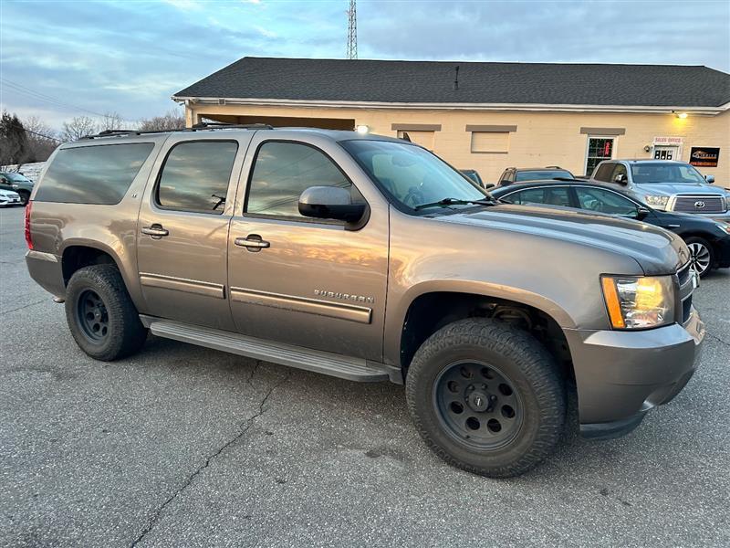 used 2013 Chevrolet Suburban car