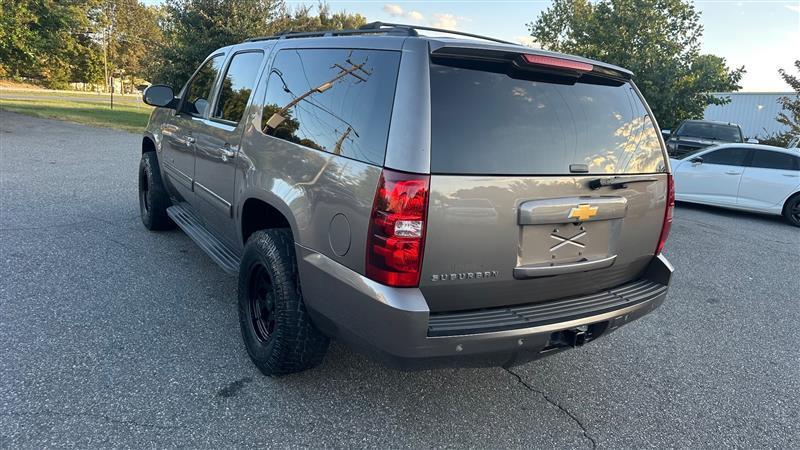 used 2013 Chevrolet Suburban car, priced at $8,995