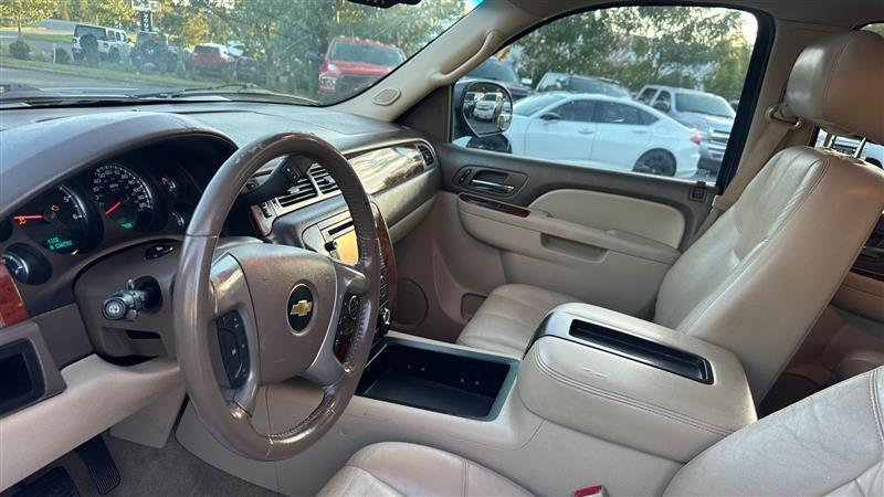 used 2013 Chevrolet Suburban car, priced at $8,995
