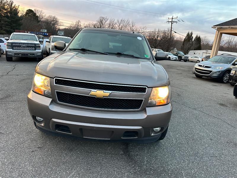 used 2013 Chevrolet Suburban car