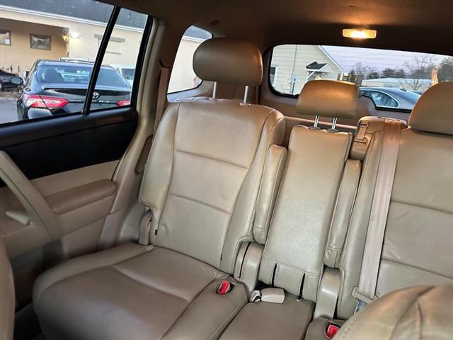 used 2010 Toyota Highlander car, priced at $8,995