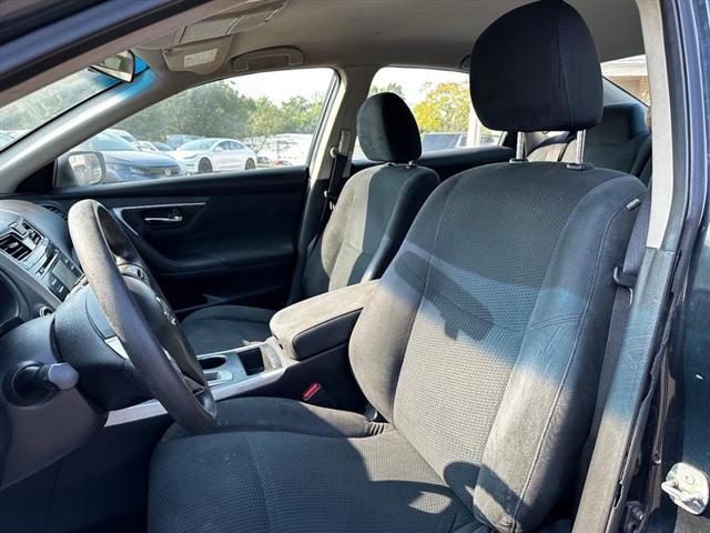 used 2015 Nissan Altima car