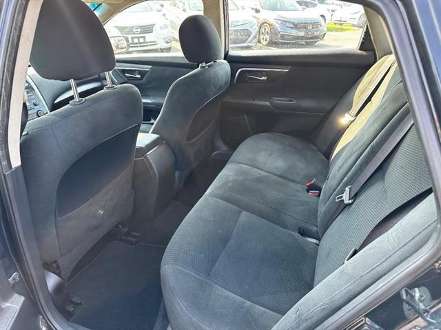 used 2015 Nissan Altima car