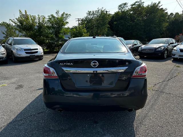 used 2015 Nissan Altima car