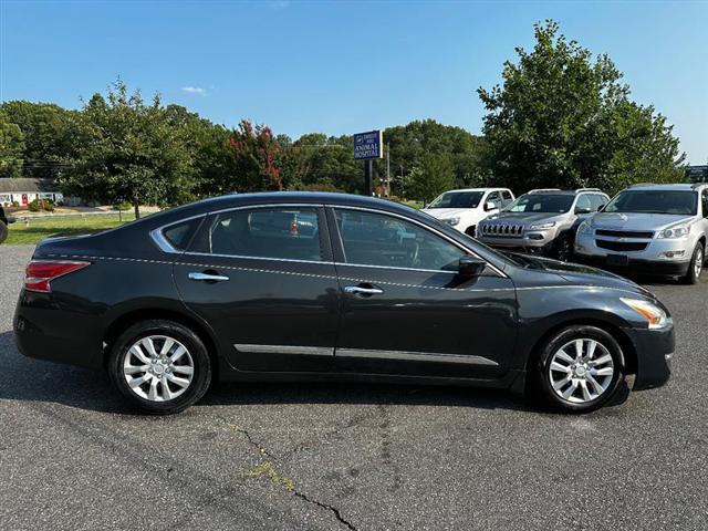 used 2015 Nissan Altima car