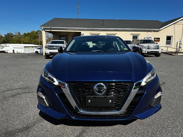 used 2021 Nissan Altima car