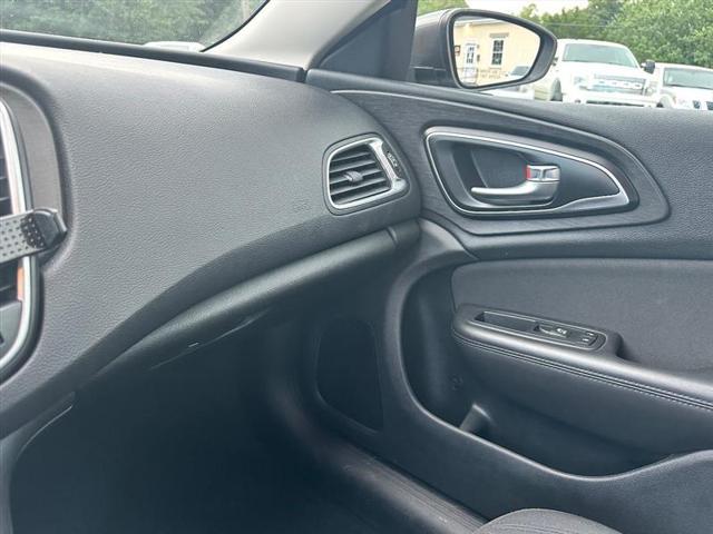 used 2016 Chrysler 200 car, priced at $9,995