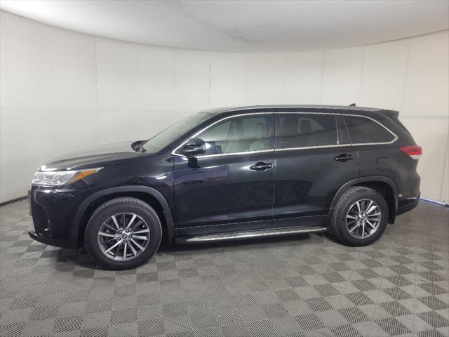 used 2019 Toyota Highlander car, priced at $26,795