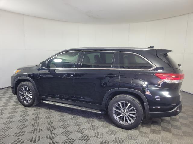 used 2019 Toyota Highlander car, priced at $26,795