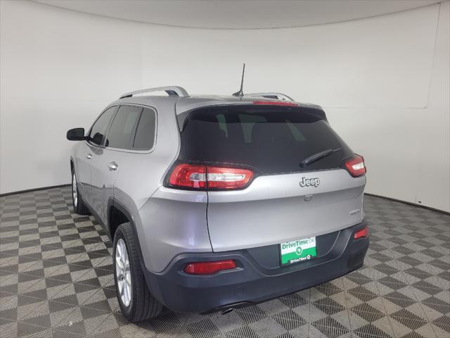 used 2018 Jeep Cherokee car, priced at $17,495