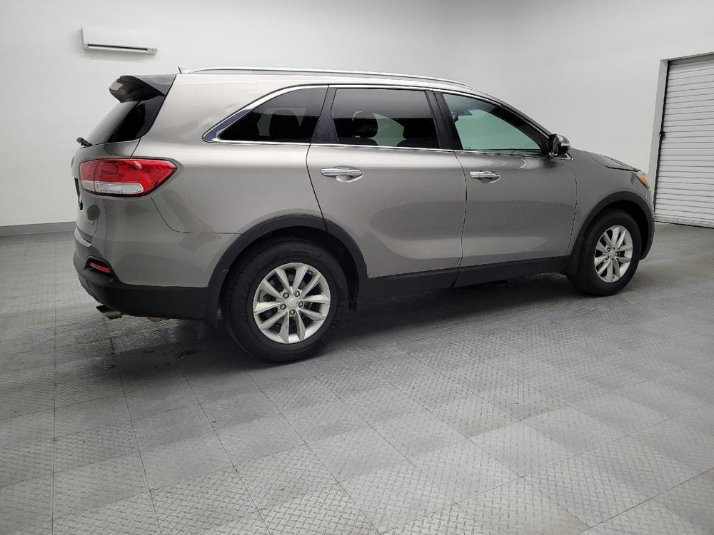 used 2016 Kia Sorento car, priced at $14,695