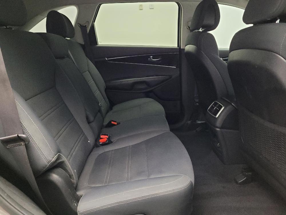 used 2016 Kia Sorento car, priced at $14,695