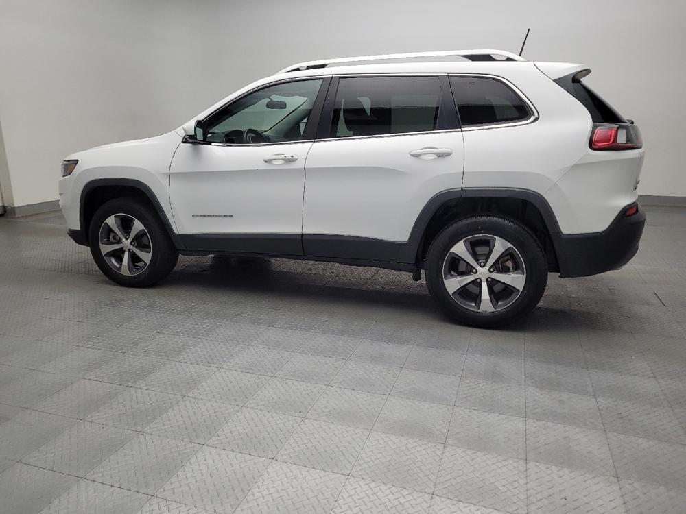 used 2019 Jeep Cherokee car, priced at $18,495